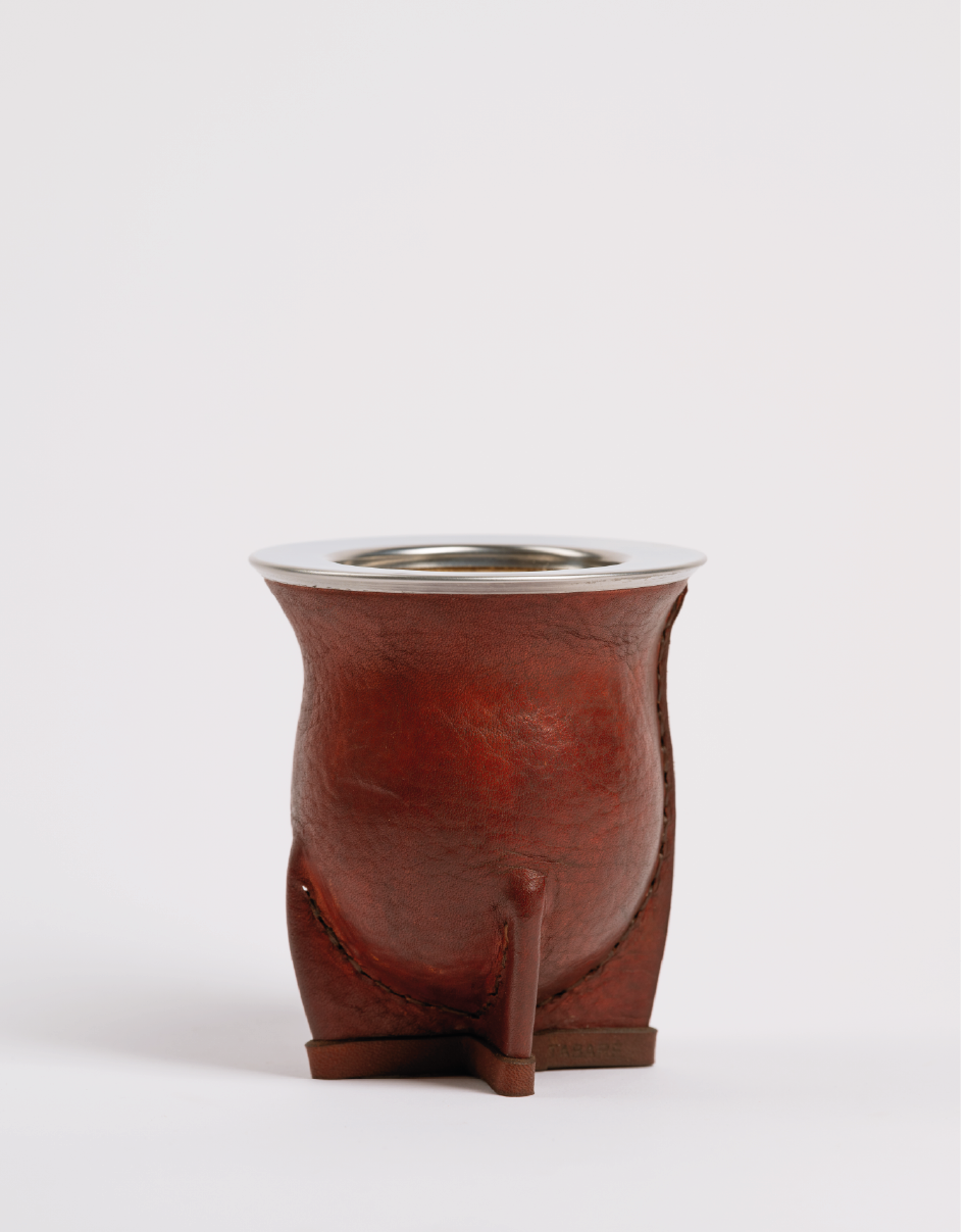 Mate Artesanal Camionero – Cuero Natural y Virola de Acero Inox