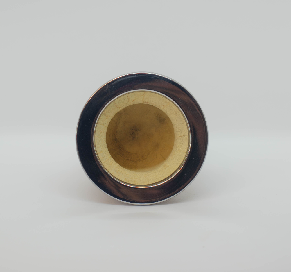 Mate Artesanal Camionero – Cuero  Negro natural y Virola de Acero Inox